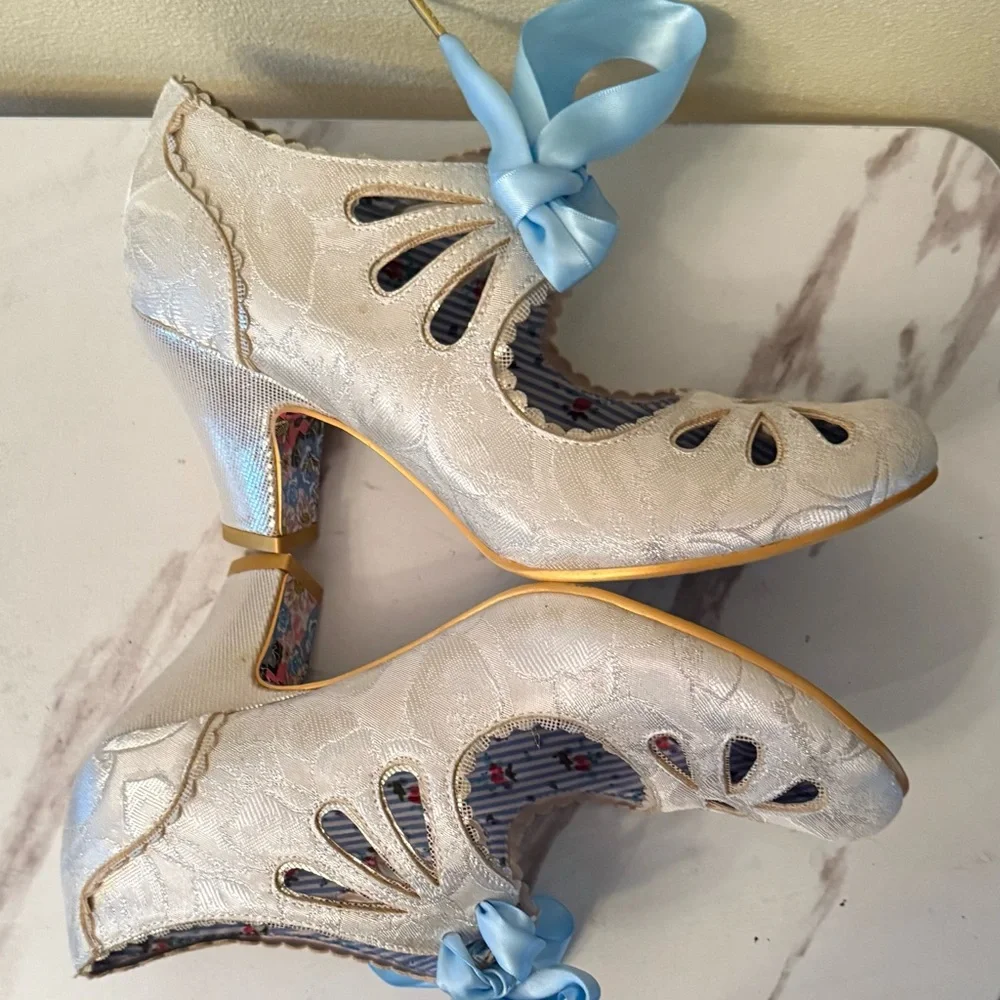 Irregular Choice Sugar Plum Heels, Size 39 (8 US,) NIB - Picture 3 of 15